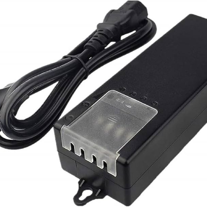 4 channel CCTV camera adapter with PTC Fuse